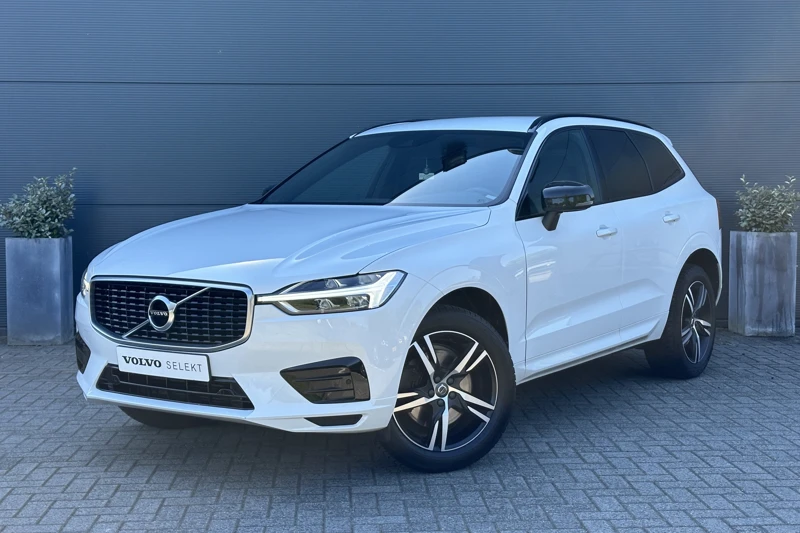 Volvo XC60 T4 R-Design | BLIS | Adaptieve cruise | Trekhaak | Camera