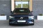 Volvo V60 B4 Plus Dark | Stoelverwarming voor+achter | Stuurwielverwarming | Elektrische voorstoelen geheugen | Camera | Adaptieve Cruise