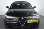 Alfa Romeo Giulia 2.0 T AWD Veloce | 280PK automaat | Schuif/Kanteldak | Leder | Navigatie | Camera | Elek. stoelen |