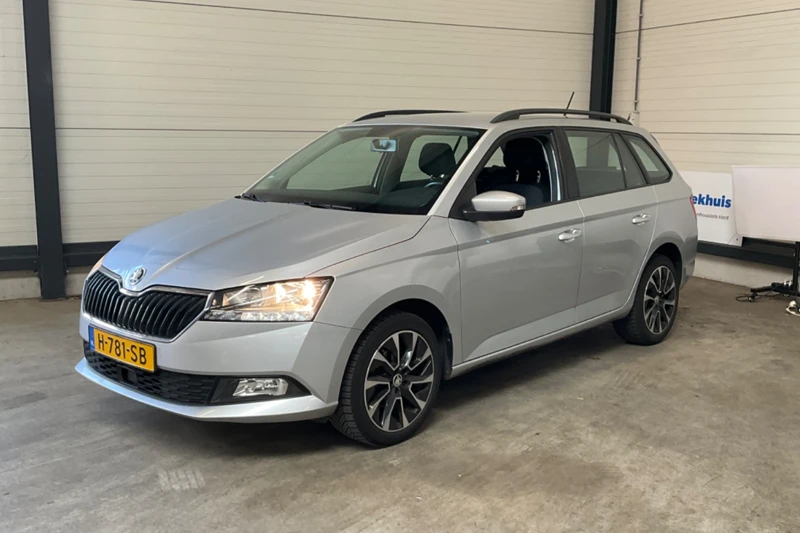 Škoda Fabia Combi 1.0 TSI 95 pk Business Edition | Trekhaak | Cruise control | Navigatie |