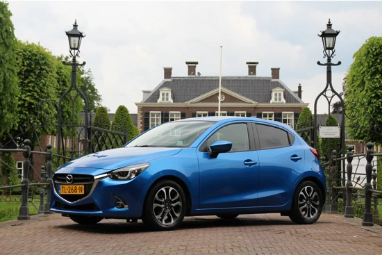 Mazda 2 1.5 Skyactiv-G GT-M | NL-AUTO! | NAVI | CLIMA | CRUISE | LED | 17" LMV | STOELVERWARMING | LED | DODE HOEK SENSOREN | PRACHTIGE