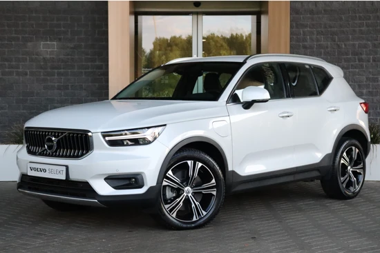 Volvo XC40 T5 Recharge Inscription | All Season Banden | Stoel en Stuurwielverwarming | Lederen Bekleding | Zitting verlenging voorstoelen