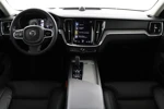 Volvo V60 B5 Cross Country AWD Pro