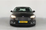 Ford Focus 1.0 Titanium | Dealer Onderhouden! | Winter Pack | Navi | Clima | Keyless | Cruise | Parkeersensoren V+A | Lichtmetalen Velgen