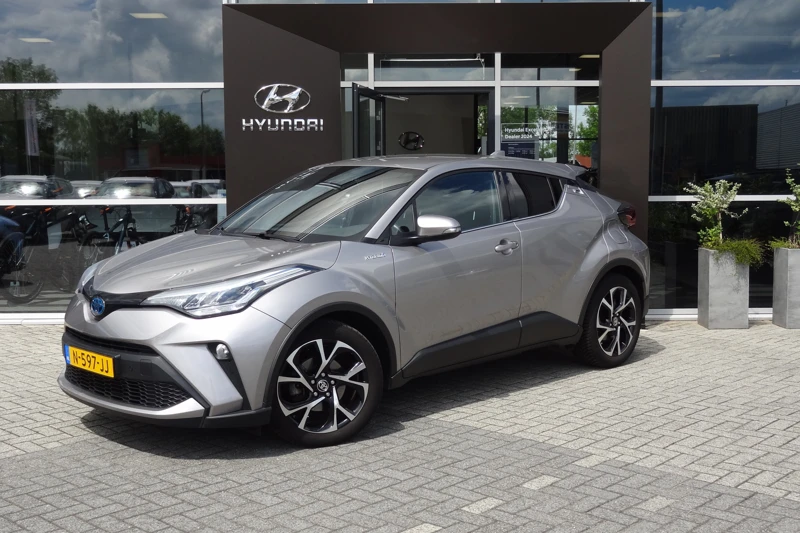 Toyota C-HR 2.0 Hybrid Style | AUTOMAAT | JBL AUDIO | PARKEERSENSOREN V+A | STOELVERWARMING