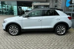 Volkswagen T-Roc 1.5 TSI 150 pk Style 7-DSG | Navigatie | Cruise control adaptief | Stoelverwarming |