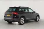 Volkswagen Tiguan 1.5 TSI Elegance | Automaat! | LED | Camera | Cruise Adaptive | Stuur/ Stoelverwarming | Clima | Navi By App | DAB+ | Parkeersen