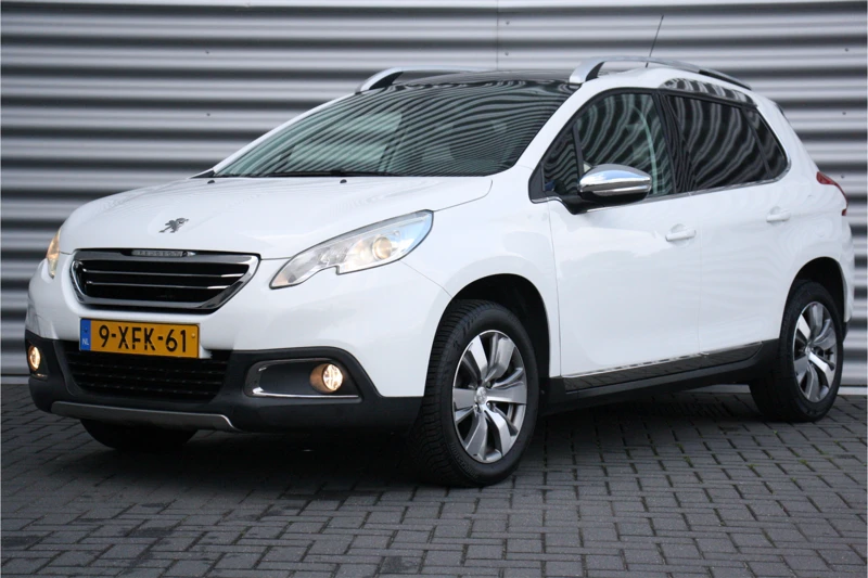 Peugeot 2008 1.2 VTI 83PK ALLURE PACK PREMIUM PLUS / NAVI / LEDER / CLIMA / LED / PDC / 16" LMV / PANO. DAK / TREKHAAK / BLUETOOTH / CRUISECO