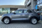 Volkswagen T-Roc 1.0 TSI 110 pk Life Edition Verkoop prijs is incl. een inruilpremie van 4000 euro