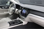 Volvo V60 T6 Recharge AWD Inscription | 36 maanden onderhoud en 24 maanden garantie inclusief | Adaptieve cruise | 360 Camera | Winter-lin