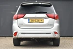 Mitsubishi Outlander 2.4 PHEV Pure+ | Navigatie | Alcantara | Leder | Keyless-Entry | Achteruitrijcamera | Climate Control !!