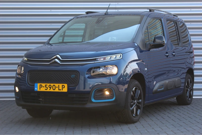 Citroën E-Berlingo 50KWH 136PK SHINE AUTOMAAT / NAVI / CLIMA / LED / PDC / 16" LMV / CAMERA / KEYLESS / HUD / TREKHAAK / WINTERPAKKET / BLUETOOTH /