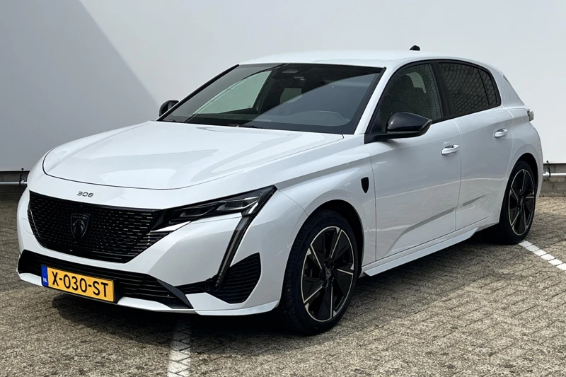 Peugeot E-308 EV GT First Edition 54 kWh