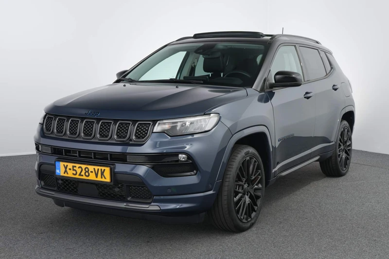 Jeep Compass 4xe 240 Plug-in Hybrid Electric 80th Anniversary