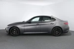 Alfa Romeo Giulia 2.0T Super