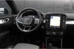 Volvo XC40 T2 GT Momentum Business | Pilot Assist | Panoramadak | Camera | Stoel- en stuurverwarming | Keyless