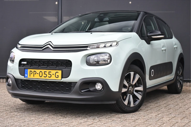 Citroën C3 1.2 PureTech Shine 110pk Automaat | Navigatie | Panorama dak | Achteruitrijcamera | Climate Control | Cruise Control | 16"LMV !!