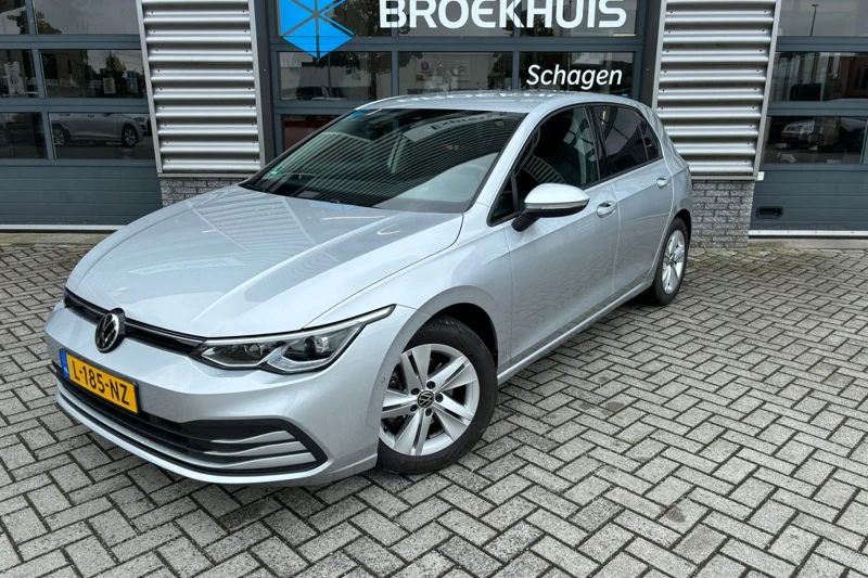 Volkswagen Golf 1.0 eTSI 110 pk Life Business DSG