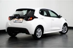 Toyota Yaris 1.5 Hybrid Active | Navi By App | Stoel/stuur Verwarming | Clima | Cruise Adaptive | Camera | Lichtmetalen Velgen