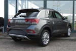 Volkswagen T-Roc 1.0 TSI 110 6MT Life Edition