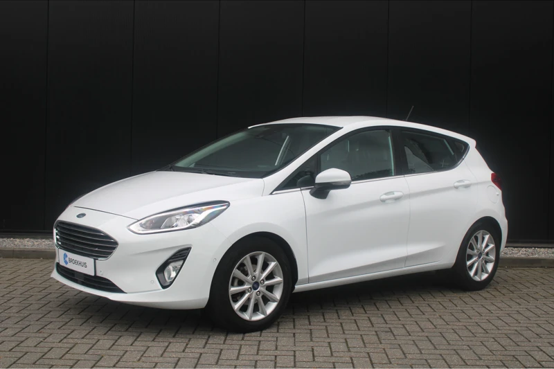 Ford Fiesta 1.0 EB 95PK Titanium | NAVIGATIE | LED | BLIS | ADAPTIVE CRUISE| WINTER PACK