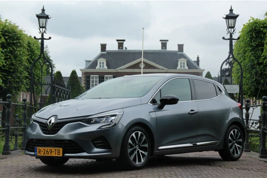 Renault Clio 1.6 E-TECH HYBRID AUTOMAAT | NL-AUTO! | NAVI | CAMERA | CLIMA | CRUISE | PARK SENS | LED | 17' LM. VELGEN