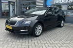 Škoda Octavia Combi 1.0 TSI 115 pk Greentech Ambition Business | Trekhaak | Navigatie | Stoelverwarming |