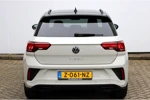 Volkswagen T-Roc 1.5 TSI 150PK DSG Aut. R-Line Business+ | Black Pakket | Trekhaak | Camera | 19'' LMV | Navi | App-Connect | ACC