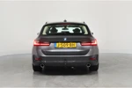 BMW 3 Serie Touring 318i High Executive Edition | 1e Eigenaar! | Open Dak | Leder | Trekhaak | Clima | Stoelverwarming | LED | Clima | Navi