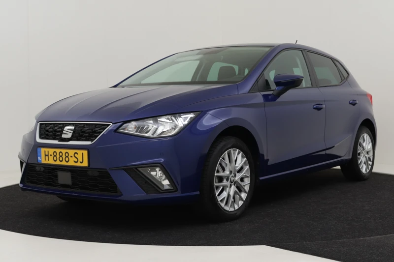 SEAT Ibiza 1.0 TSI 96pk Style Business Intense | Cruise control | Navigatie | Camera achter | App connect | Parkeersensoren v+a | DAB radio