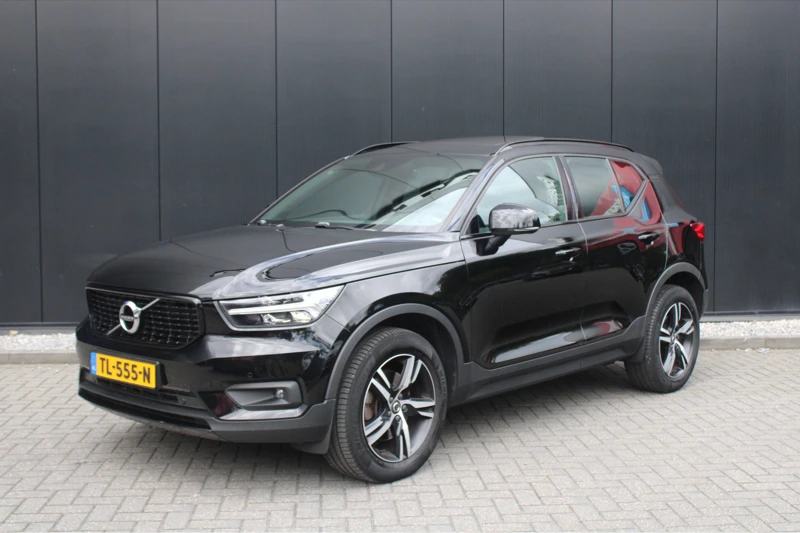 Volvo XC40 T4 190pk GT R-Design | 1e eigenaar | Panoramadak | Camera | Leder / Nubuck | PDC V+A