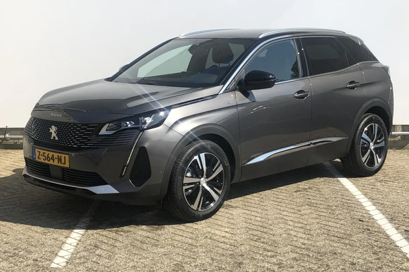 Peugeot 3008 1.2 PureTech GT 130pk Automaat