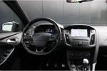 Ford Focus Wagon 1.0 140 PK EcoBoost ST-Line | 17'' | Navigatie | Cruise-control | Winterpakket | Privacy-glass | Autom. inparkeren