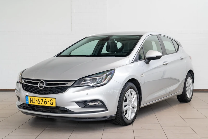 Opel Astra 1.0 Edition Plus | Navigatie | Climate Controle | Parkeersensoren |