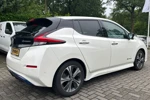 Nissan Leaf TEKNA 40 KWH | DEALER OH! | LEDER | NAVI | CAMERA | CLIMA | WINTERPACK | ADAPT. CRUISE | DODEHOEK | PARK SENS V+A | XENON | 17'