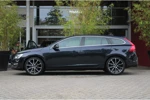 Volvo V60 T3 Automaat Summum | Achteruitrijcamera | Schuifdak | Xenon-verlichting | Standkachel | Memory-Seat | Cruise Control | Stoelverw