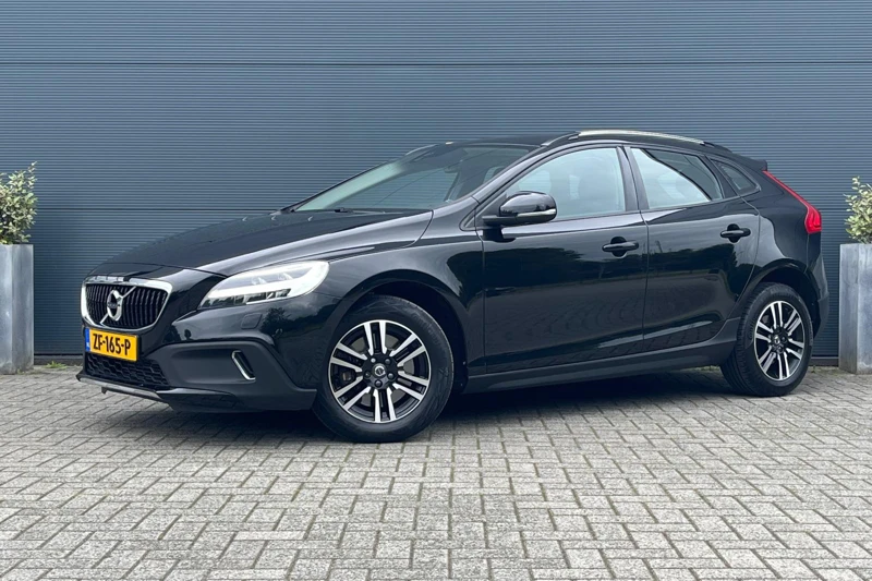 Volvo V40 Cross Country 1.5 T3 Nordic+