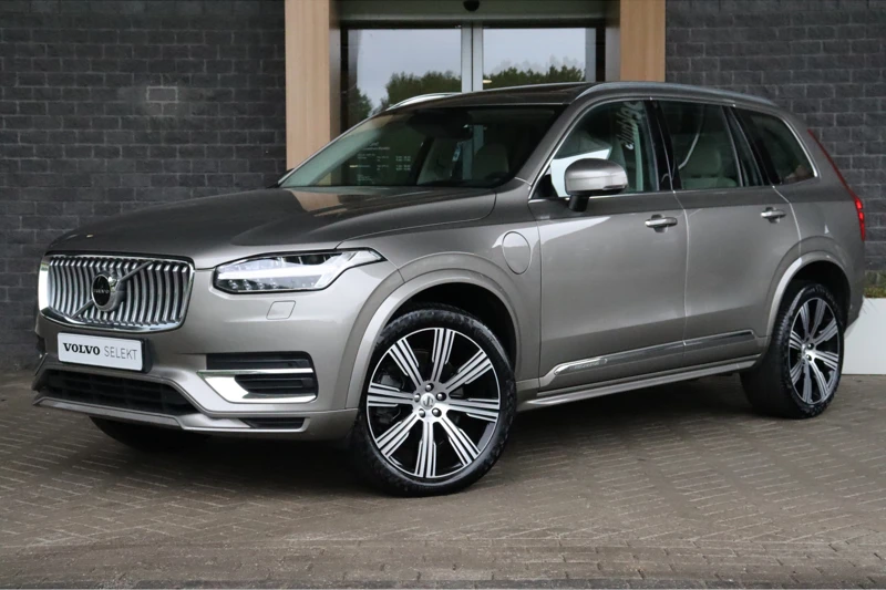 Volvo XC90 T8 AWD Recharge Inscription | Stoelventilatie | Head-Up Display | 360° Camera | Stoelmassage | Standkachel met Volvo On Call App