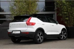 Volvo XC40 T3 163pk Automaat R-Design | 360º Camera | Schuifdak | BLIS | Harman/Kardon Audio