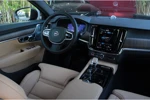 Volvo V90 T6 Recharge AWD Ultimate Bright | 360 Camera | Bowers&Wilkins | Massage | Stoelventilatie | Schuifdak | Pilot Assist