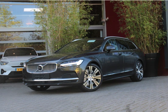 Volvo V90 T6 Recharge AWD Ultimate Bright | 360 Camera | Bowers&Wilkins | Massage | Stoelventilatie | Schuifdak | Pilot Assist