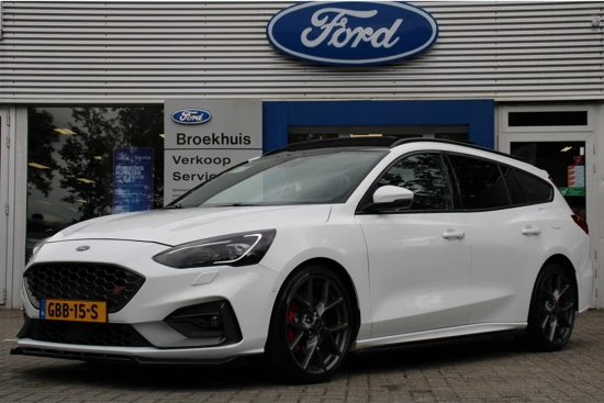 Ford Focus Wagon 2.3EB ST-3 280 PK | MAXTON | RECARO | PANODAK | B&O | ELEKT. STOELEN | NAVI | CAMERA | CLIMA | WINTERPACK | CRUISE | PARK