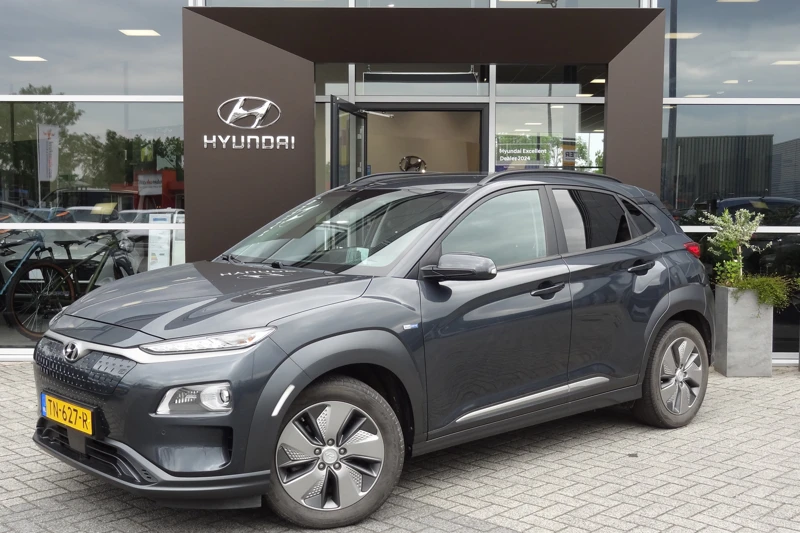 Hyundai KONA EV Premium 64 kWh | LEDER | NAVIGATIE | ADAPTIVE CRUISE CONTROL