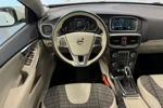 Volvo V40 T2 Nordic+ | Climate | Verwarmbare stoelen + voorruit | Standkachel | PDC achter | Navigatie |