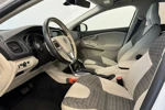 Volvo V40 T2 Nordic+ | Climate | Verwarmbare stoelen + voorruit | Standkachel | PDC achter | Navigatie |