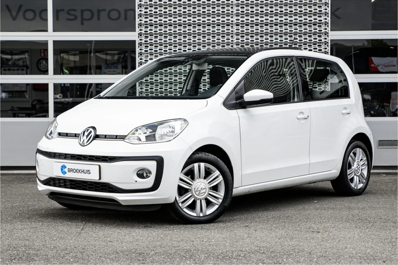 Volkswagen up! high up! | Panoramadak | Stoelverw. | Cruise Control | Camera