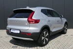 Volvo XC40 T4 Recharge Bright | Camera | Stoelverwarming | 19 Inch | Elektrische Achterklep | Privacy Glass | CarPlay/Android Auto