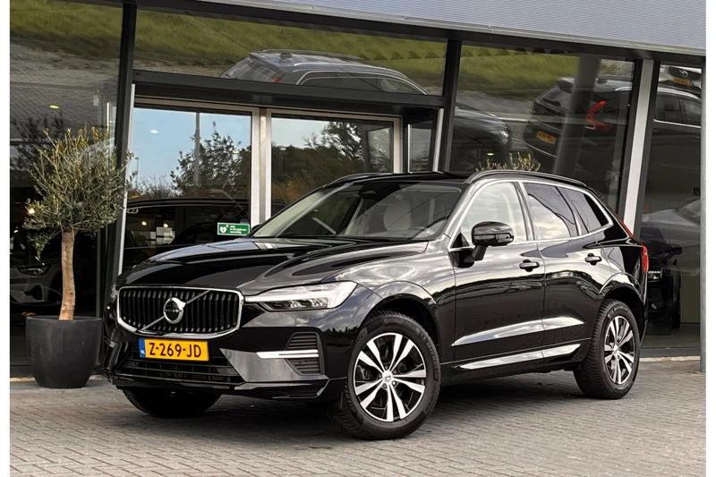 Volvo XC60 B5 Momentum | Adaptive Cruise | Pilot-Assist | Camera | Stuur/Stuurverwarming | Keyless | Memory-Seats | Trekhaak