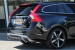 Volvo V60 T4 R-Design | Xenon | Navigatie | Adaptive Cruise | Camera | Stuur/stoelverwarming | Standkachel | 18-inch | LED-DRL