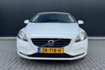 Volvo V40 T2 Kinetic | All season banden | Xenon | Stoelverwarming | Regensensor | Digitaal Instrumentenpaneel | Climate Control